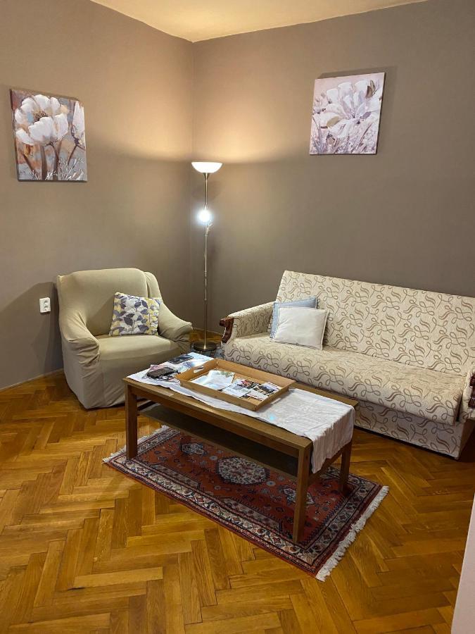 Szell 3 Apartman Διαμέρισμα Σζομπαθέλι Εξωτερικό φωτογραφία