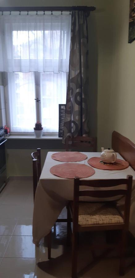 Szell 3 Apartman Διαμέρισμα Σζομπαθέλι Εξωτερικό φωτογραφία
