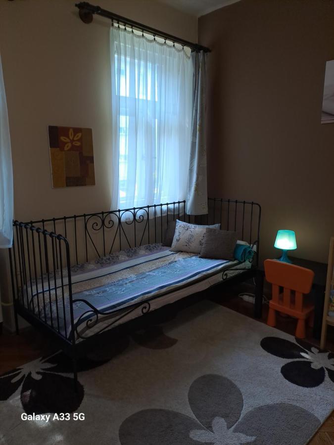 Szell 3 Apartman Διαμέρισμα Σζομπαθέλι Εξωτερικό φωτογραφία