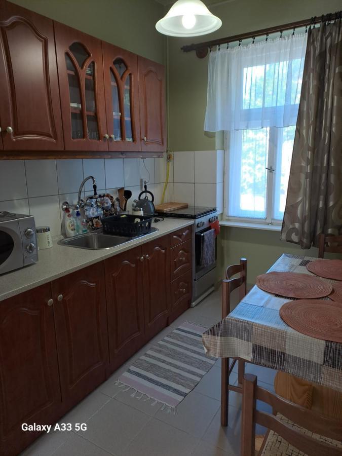 Szell 3 Apartman Διαμέρισμα Σζομπαθέλι Εξωτερικό φωτογραφία
